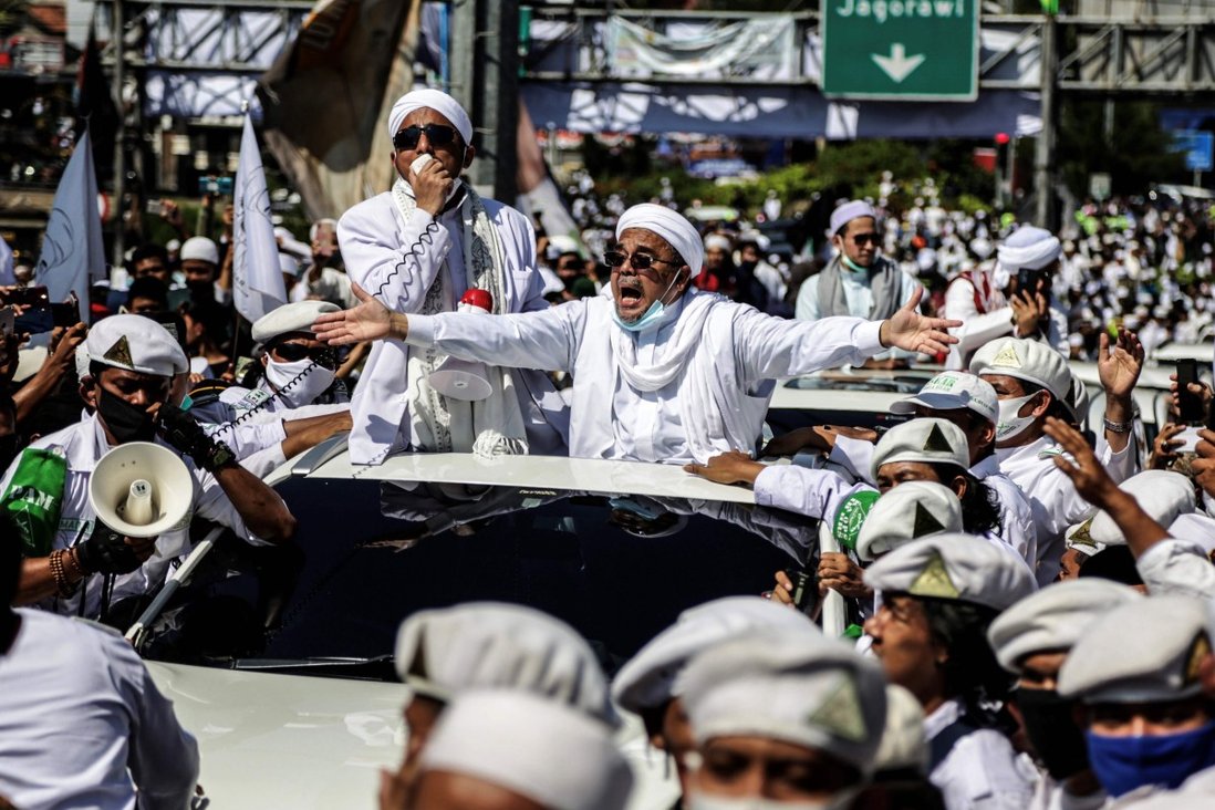 Detail Foto Foto Habib Rizieq Nomer 27