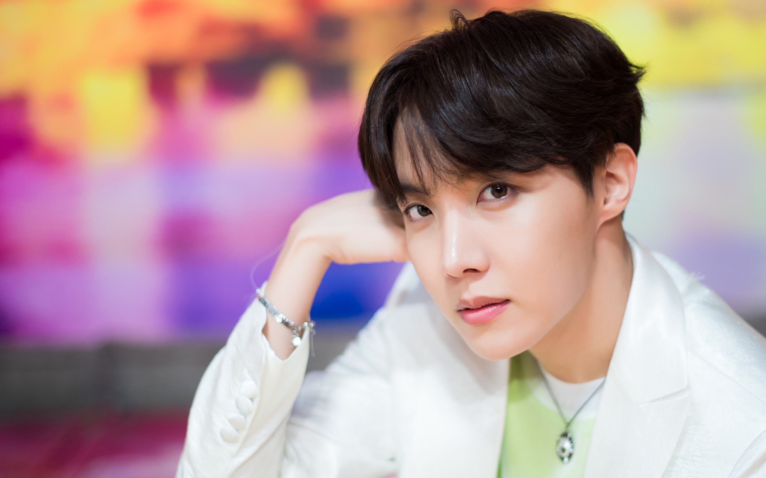 Detail Foto Foto J Hope Bts Nomer 37