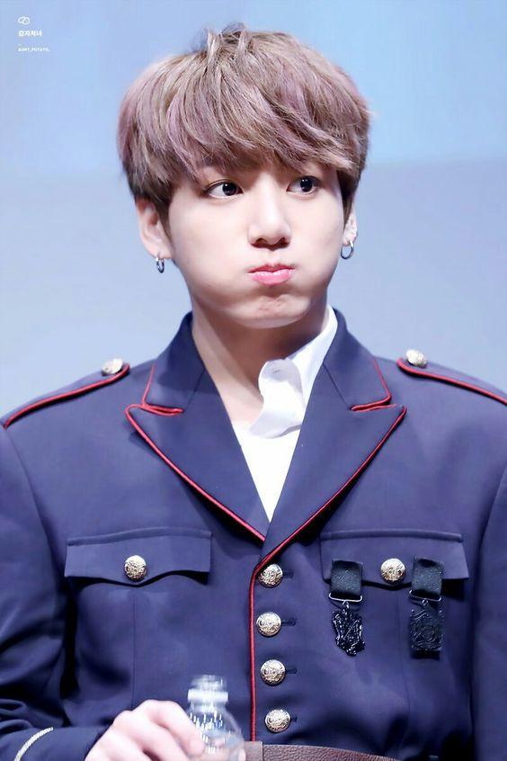 Detail Foto Foto Jungkook Bts Cute Nomer 26