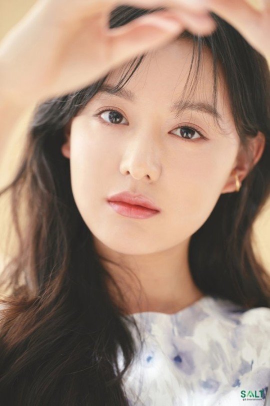 Detail Foto Foto Kim Ji Won Nomer 14