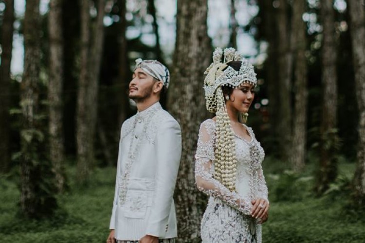 Detail Foto Foto Pernikahan Adat Sunda Nomer 19