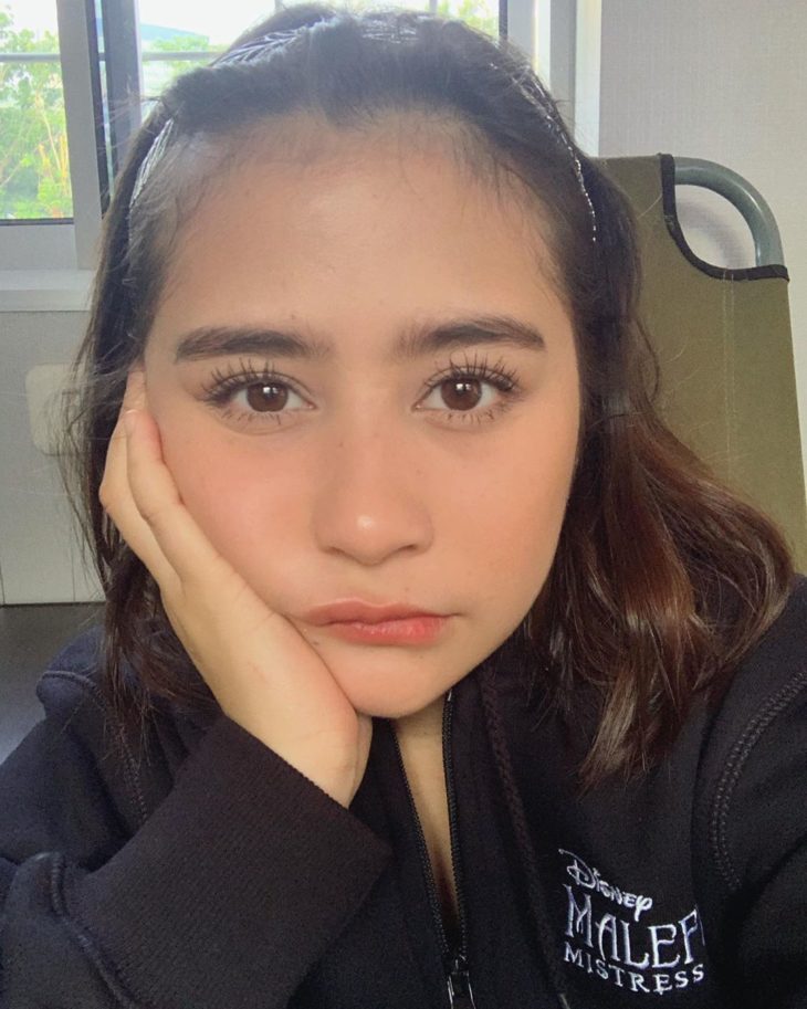 Detail Foto Foto Prilly Latuconsina Nomer 21