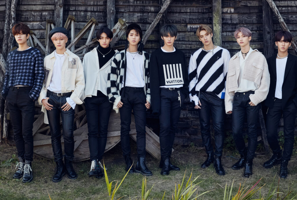 Detail Foto Foto Stray Kids Nomer 19