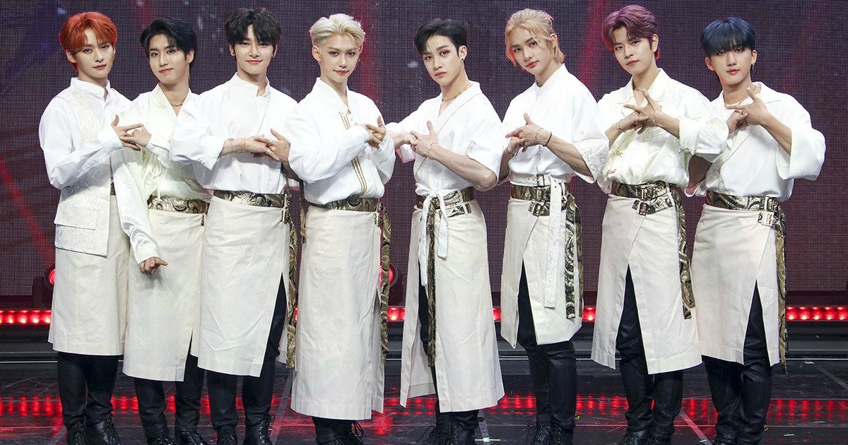 Detail Foto Foto Stray Kids Nomer 26