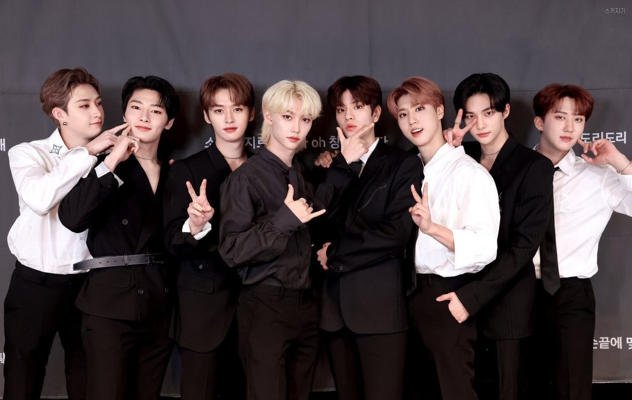 Detail Foto Foto Stray Kids Nomer 39