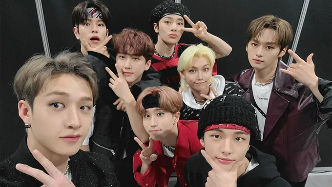 Detail Foto Foto Stray Kids Nomer 40