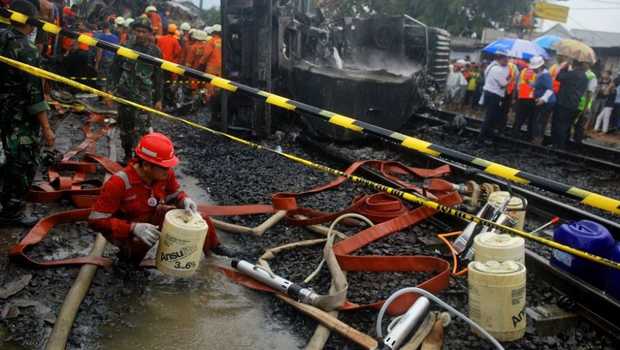 Detail Foto Foto Tragedi Bintaro Nomer 20