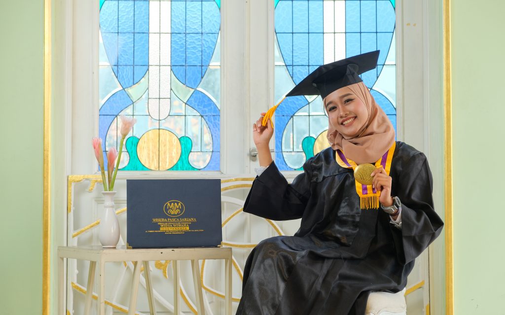 Detail Foto Foto Wisuda Nomer 8