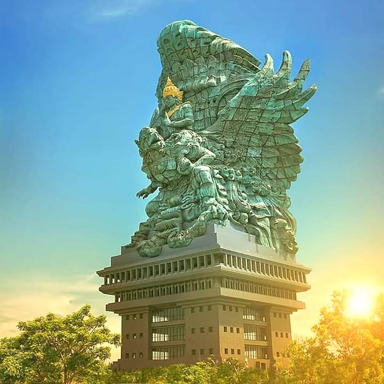 Detail Foto Garuda Wisnu Kencana Nomer 36