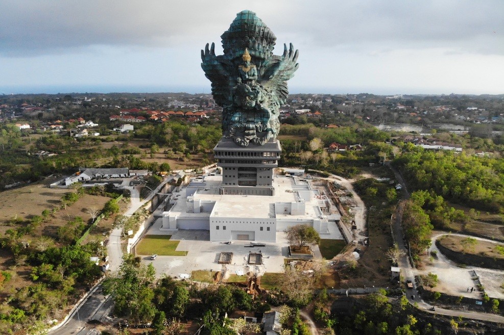 Detail Foto Garuda Wisnu Kencana Nomer 6