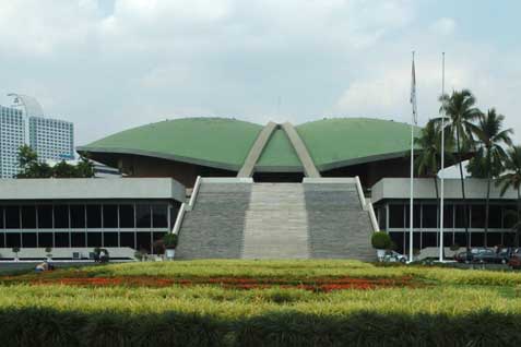 Detail Foto Gedung Dpr Nomer 31