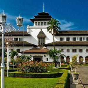 Detail Foto Gedung Sate Nomer 20