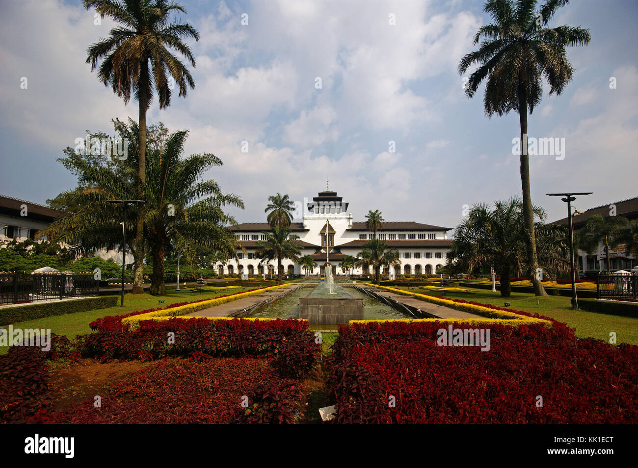 Detail Foto Gedung Sate Bandung Nomer 29