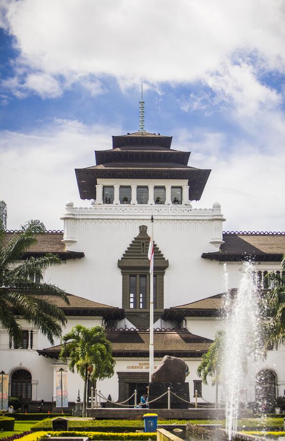 Detail Foto Gedung Sate Bandung Nomer 31