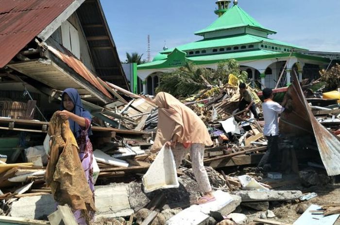 Detail Foto Gempa Bumi Di Indonesia Nomer 18
