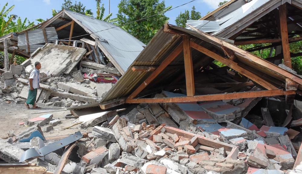 Detail Foto Gempa Bumi Di Indonesia Nomer 30