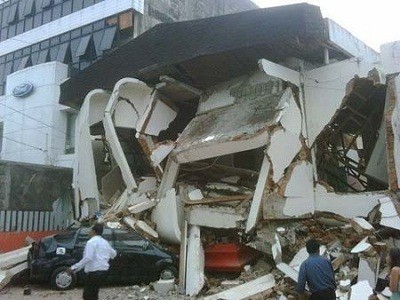 Detail Foto Gempa Bumi Di Indonesia Nomer 37