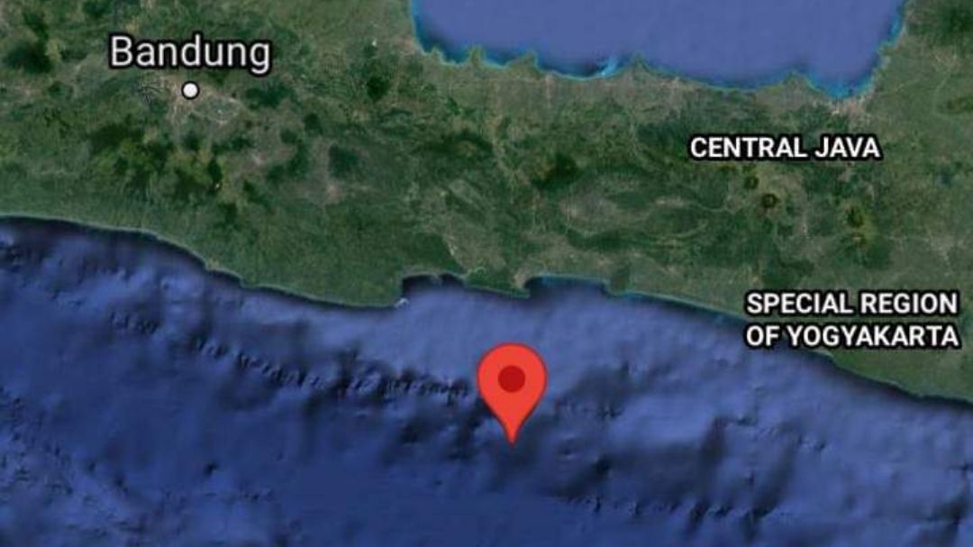 Detail Foto Gempa Cilacap Nomer 15