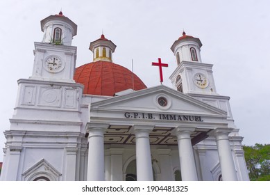 Detail Foto Gereja Di Indonesia Nomer 7