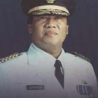 Detail Foto Gubernur Jawa Timur Nomer 17
