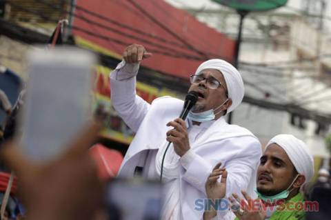 Detail Foto Habib Rizieq Nomer 22