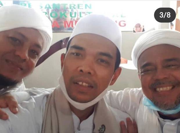 Detail Foto Habib Rizieq Nomer 50