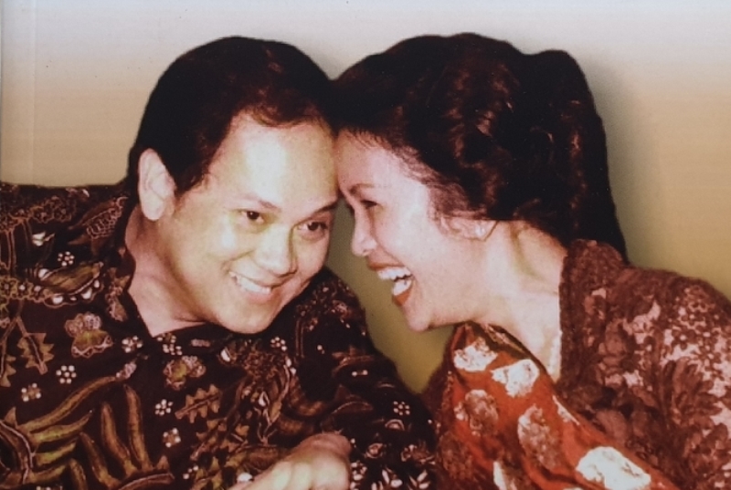 Detail Foto Habibie Dan Ainun Nomer 20