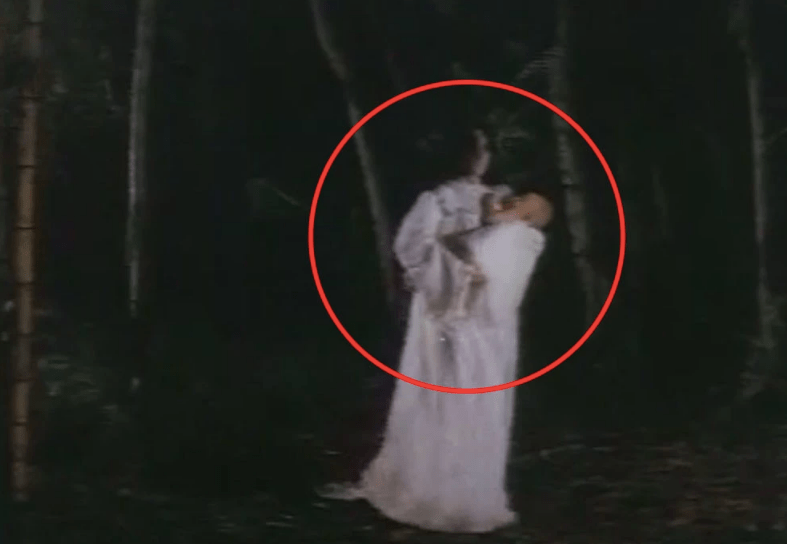 Detail Foto Hantu Wewe Gombel Nomer 3