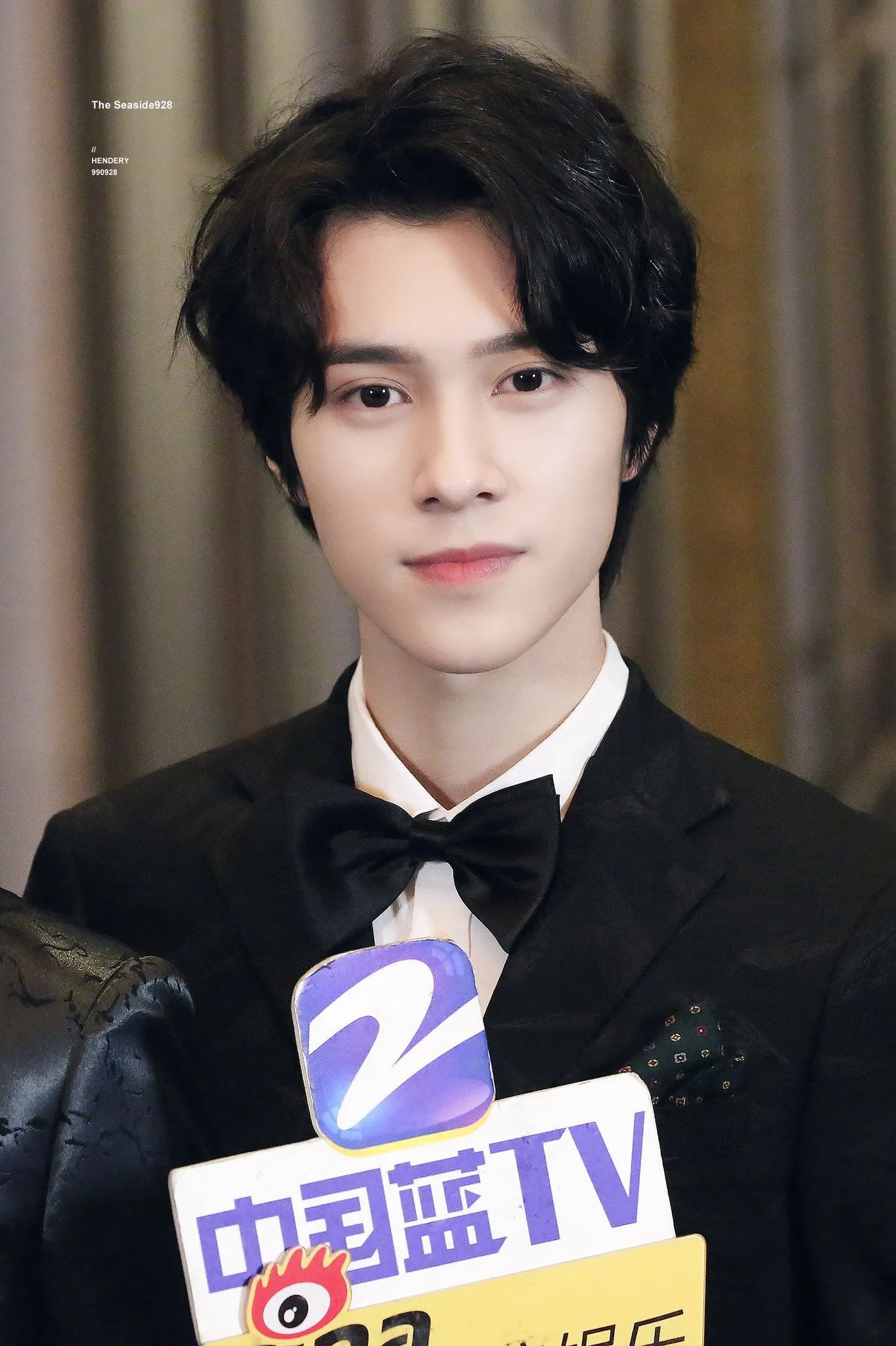 Detail Foto Hendery Nct Nomer 19
