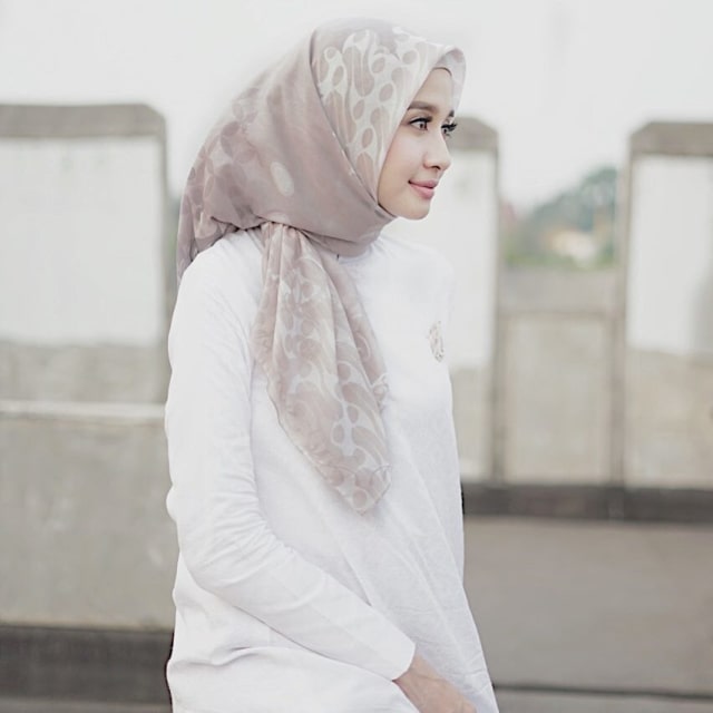 Detail Foto Hijab Laudya Chintya Bella Nomer 28