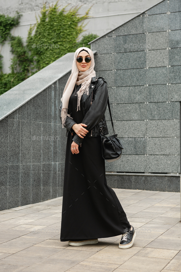 Detail Foto Hijab Modern Nomer 4
