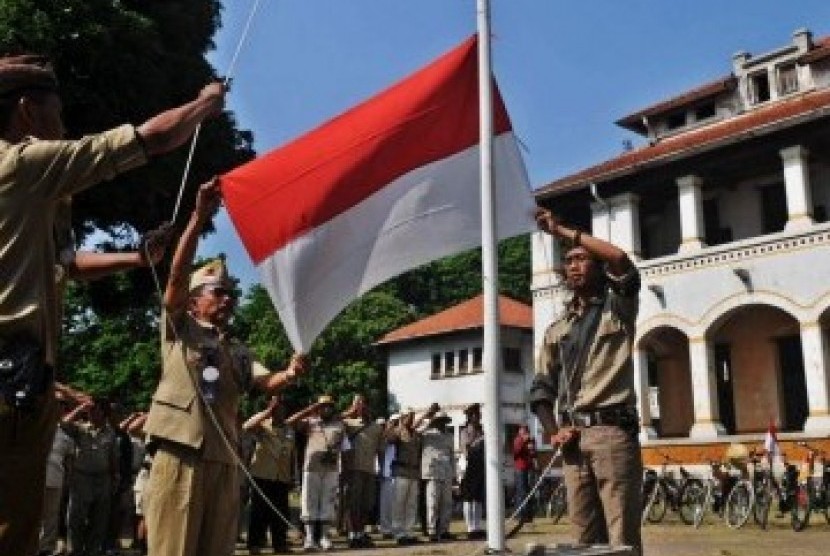 Detail Foto Hormat Bendera Merah Putih Nomer 4