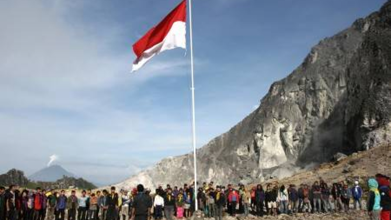 Detail Foto Hormat Bendera Merah Putih Nomer 31