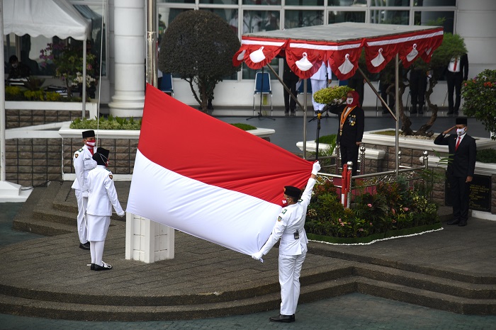 Detail Foto Hormat Bendera Merah Putih Nomer 47