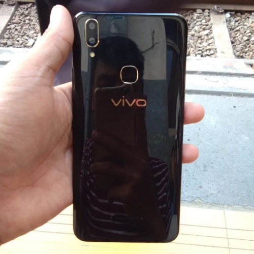 Detail Foto Hp Vivo V9 Nomer 11