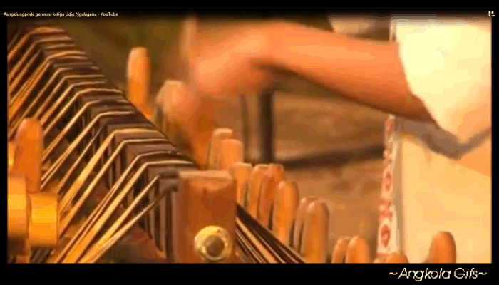 Detail Angklung Animasi Nomer 2