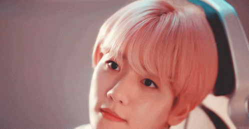 Detail Baekhyun Gif Nomer 45