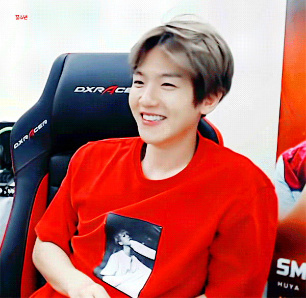 Detail Baekhyun Gif Nomer 58