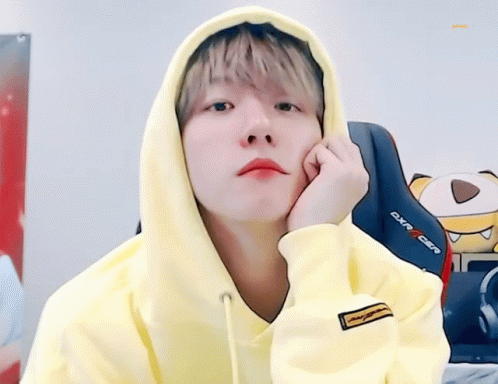 Detail Baekhyun Gif Nomer 7