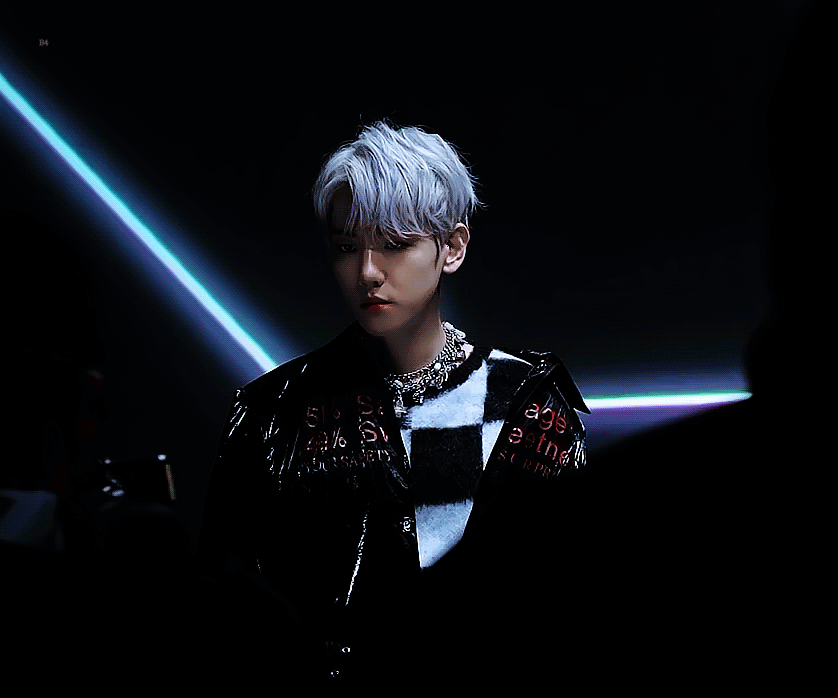 Detail Baekhyun Gif Nomer 8