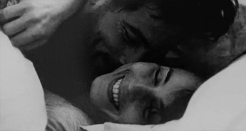 Detail Cuddle Gif Nomer 4