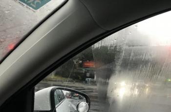 Detail Foto Hujan Dari Dalam Mobil Nomer 40