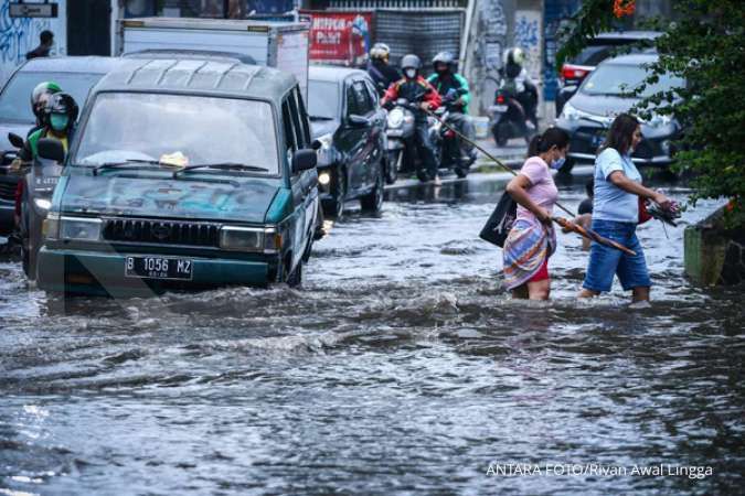 Detail Foto Hujan Deras Nomer 53