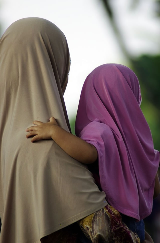 Detail Foto Ibu Dan Anak Muslimah Nomer 10