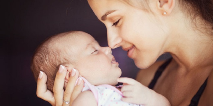 Detail Foto Ibu Dan Bayi Baru Lahir Nomer 31