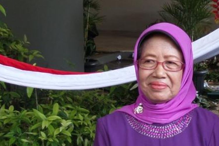 Foto Ibu Jokowi - KibrisPDR