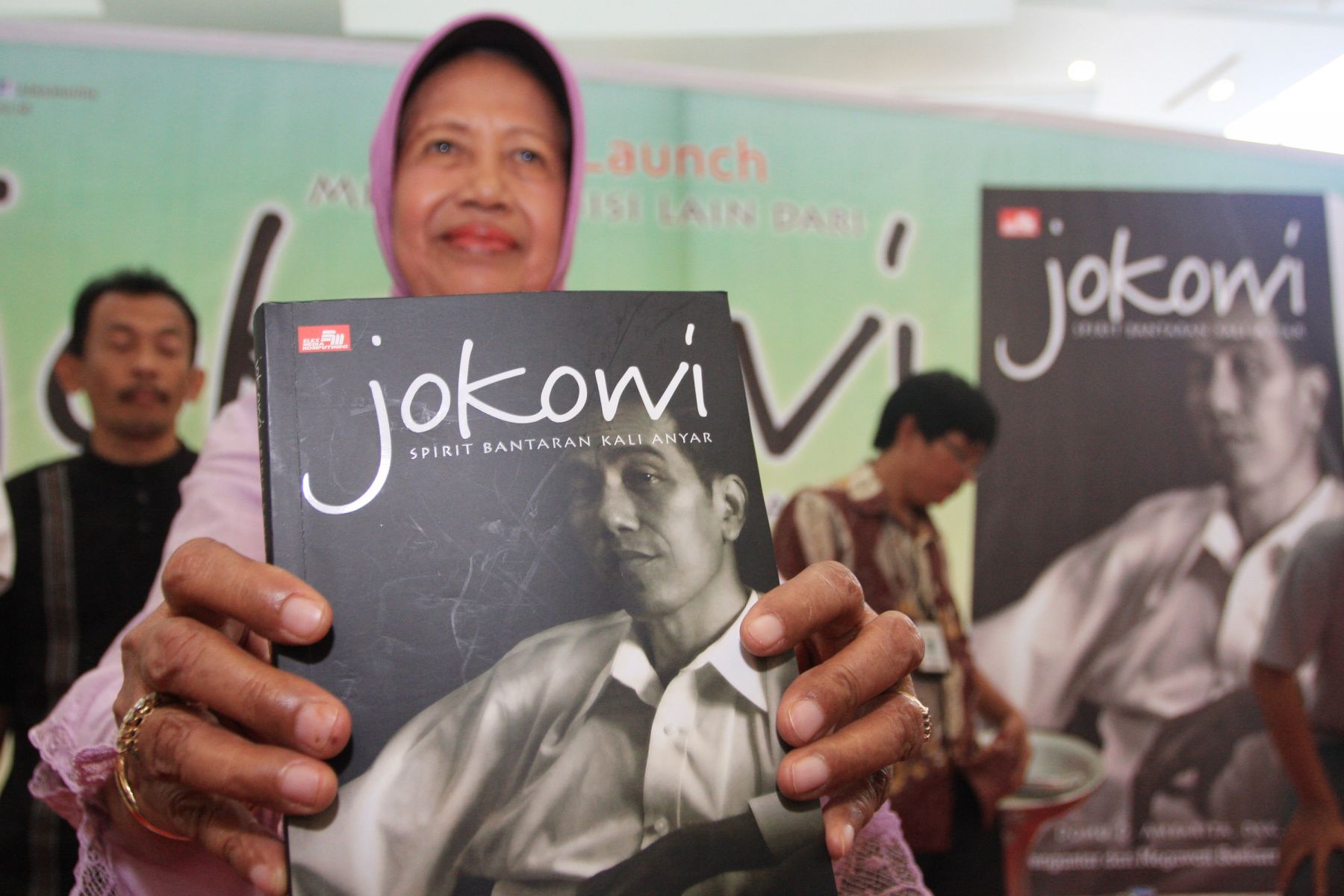 Detail Foto Ibu Jokowi Nomer 35