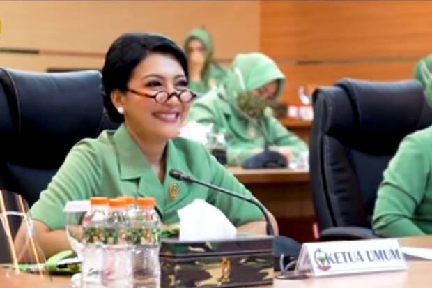 Detail Foto Ibu Persit Nomer 47