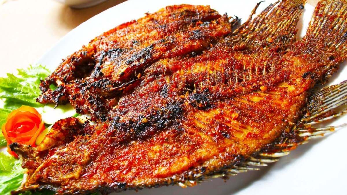 Detail Foto Ikan Bakar Gurame Nomer 11