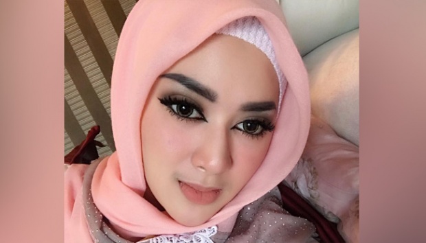 Detail Foto Indadari Sebelum Berhijab Nomer 31